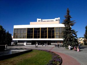 Волинський обласний академічний музично-драматичний театр ім. Шевченка Волинський обласний академічний музично-драматичний театр ім. Шевченка