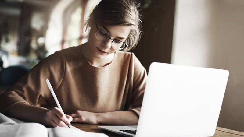 Копирайтер на аутсорсинг